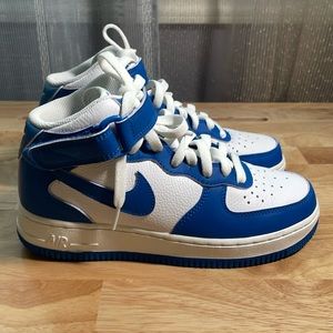 Nike women’s blue Air Force ones